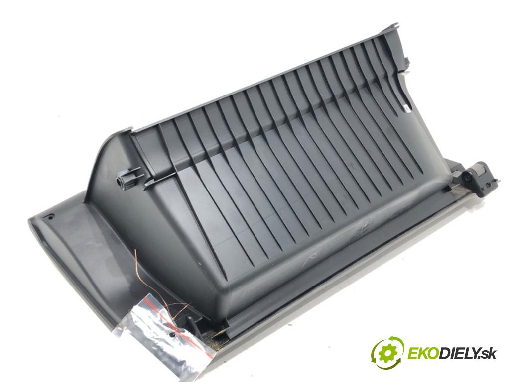 HONDA CIVIC VIII sedan (FD, FA) 2005 - 2022    1.8 (FD1, FD7) 103 kW [140 KM] benzyna 2005 - 2012  Priehradka, kastlík spolujazdca 77500-SNA-A010-21 (Priehradky, kastlíky)