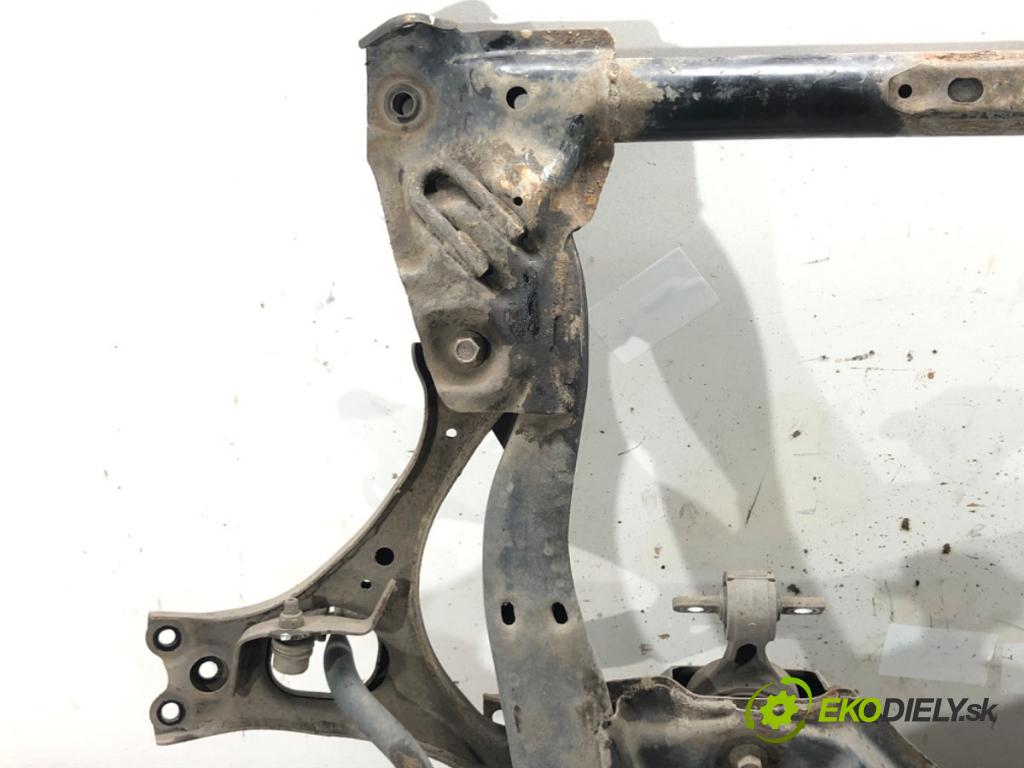 HONDA CIVIC VIII sedan (FD, FA) 2005 - 2022    1.8 (FD1, FD7) 103 kW [140 KM] benzyna 2005 - 2012  výztuha pod motor  (Výztuhy přední)