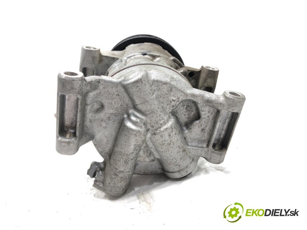 TOYOTA YARIS (_P13_) 2010 - 2022    1.5 (NSP131_) 82 kW [112 KM] benzyna 2017 - 2022  kompresor klimatizace 447250-2500 (Kompresory)