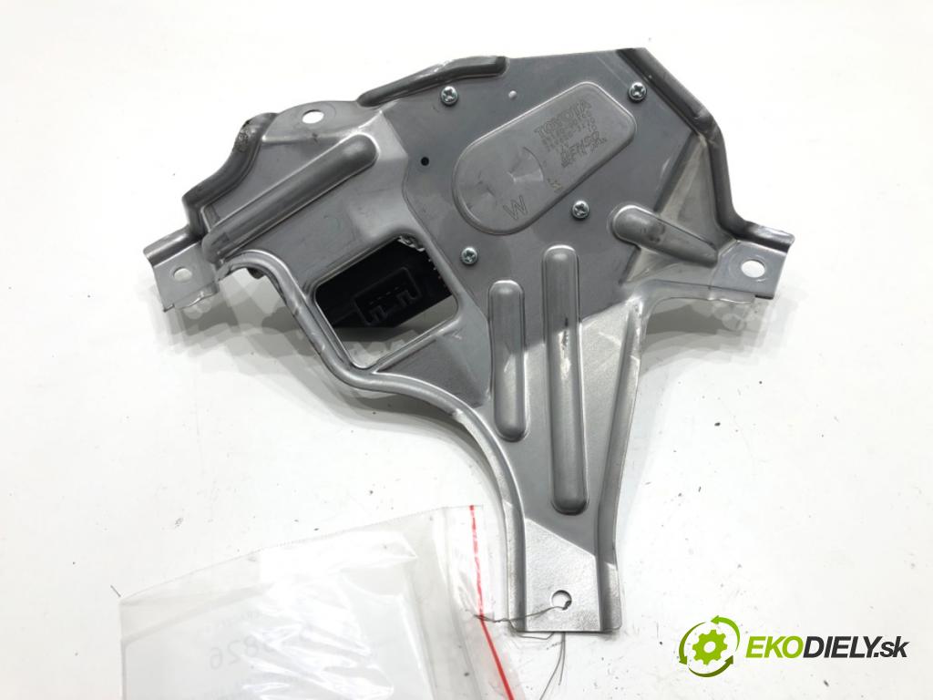 TOYOTA YARIS (_P13_) 2010 - 2022    1.5 (NSP131_) 82 kW [112 KM] benzyna 2017 - 2022  motor stěračů zadní část 85130-0D190