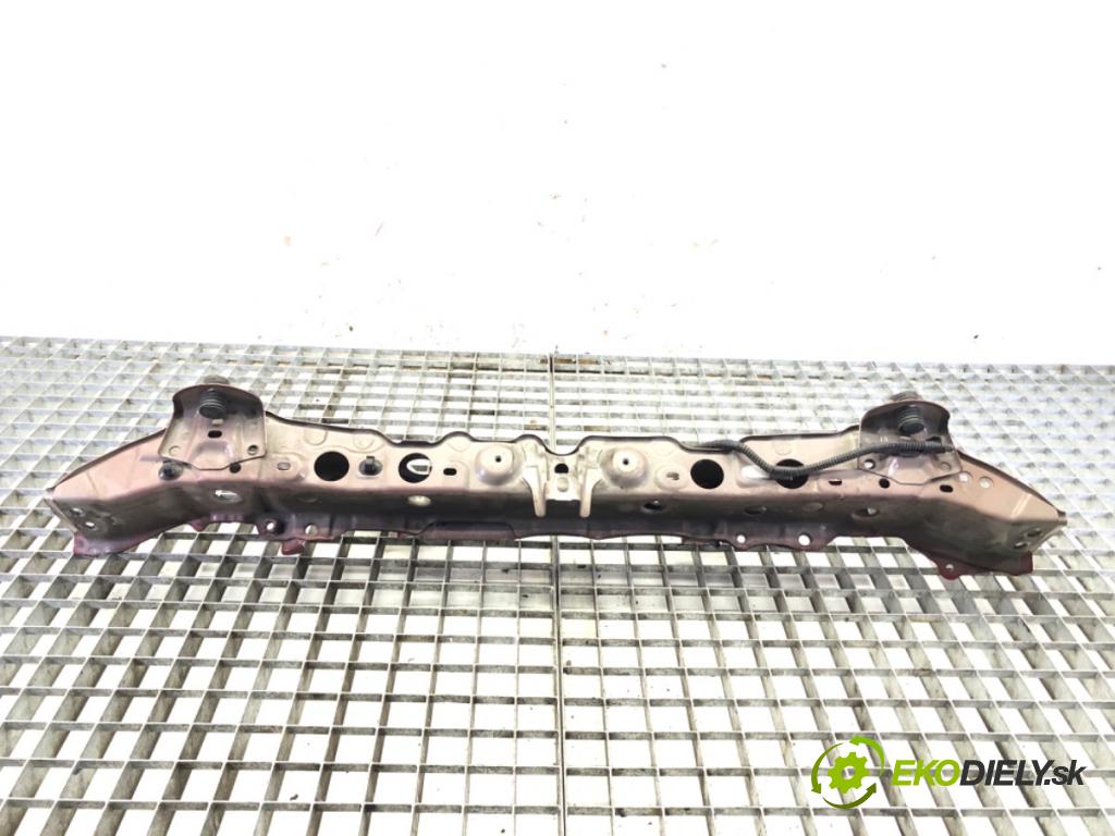 TOYOTA YARIS (_P13_) 2010 - 2022    1.5 (NSP131_) 82 kW [112 KM] benzyna 2017 - 2022  držák přední část  (Výztuhy přední)