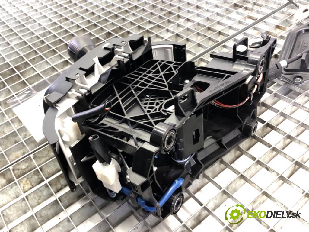 TOYOTA YARIS (_P13_) 2010 - 2022    1.5 (NSP131_) 82 kW [112 KM] benzyna 2017 - 2022  Kulisa  (Rýchlostné páky / kulisy)