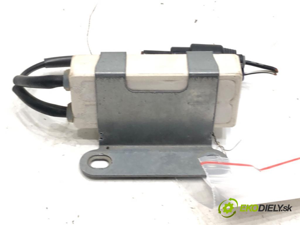 TOYOTA YARIS (_P13_) 2010 - 2022    1.5 (NSP131_) 82 kW [112 KM] benzyna 2017 - 2022  Modul Riadiaca jednotka klimatizácie 246810-7970A (Ostatné)