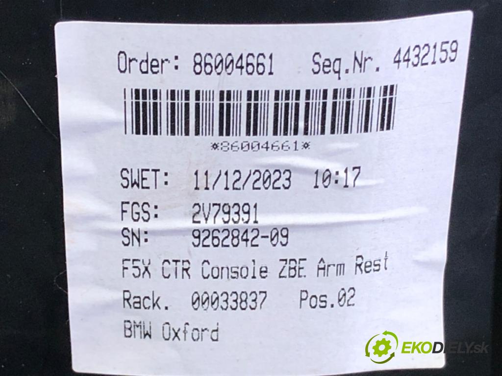 MINI MINI (F56) 2013 - 2022    Cooper S 131 kW [178 KM] benzyna 2020 - 2022  Tunel stredový  (Stredový tunel / panel)