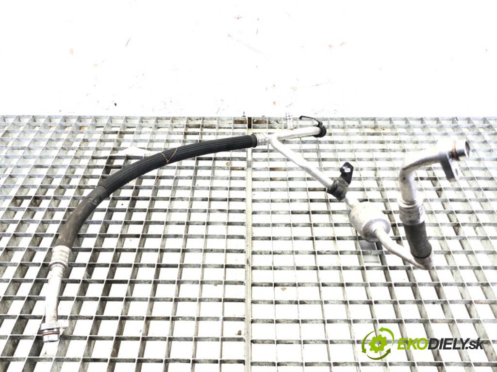 RENAULT CLIO III (BR0/1, CR0/1) 2005 - 2014    1.2 16V (BR02, BR0J, BR11, CR02, CR0J, CR11) 55 kW [75 KM] benzyna 2005 - 2014  rúrka klimatizácie 8200521903 (Rúrky klimatizácie)