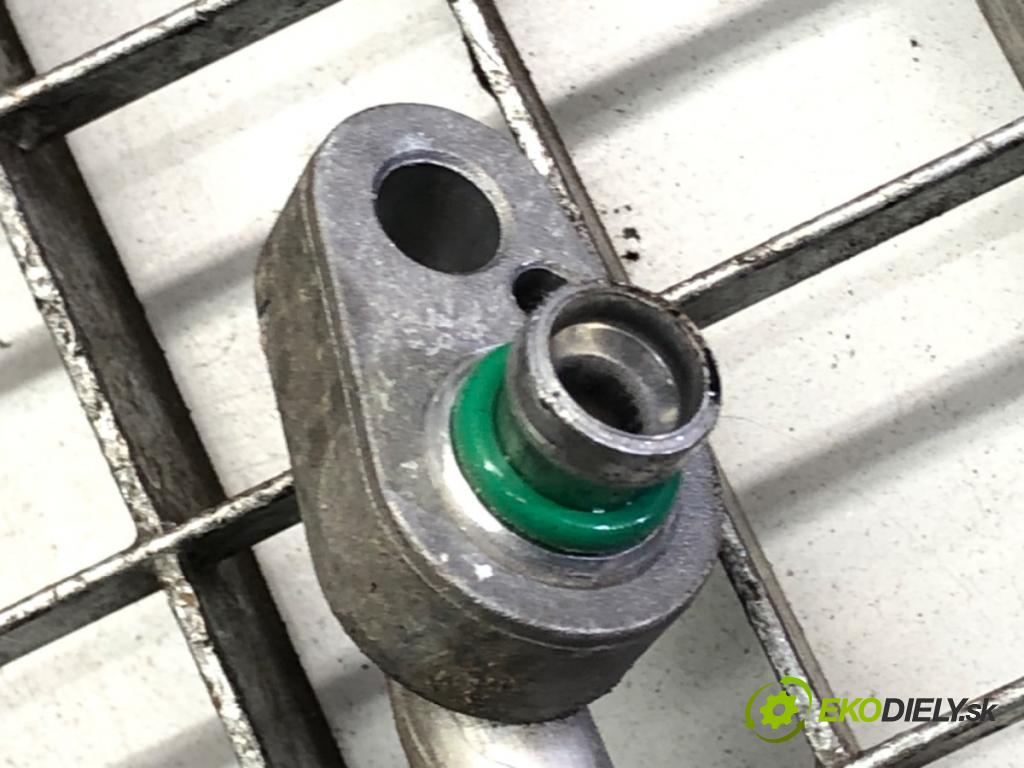 HYUNDAI i30 (PDE, PD, PDEN) 2016 - 2022    1.4 MPI 74 kW [100 KM] benzyna 2016 - 2022  rúrka klimatizácie 97762-J7400 (Rúrky klimatizácie)