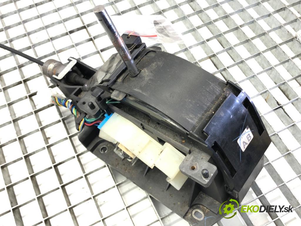 NISSAN MURANO I (Z50) 2002 - 2009    3.5 172 kW [234 KM] benzyna 2003 - 2007  Kulisa  (Rýchlostné páky / kulisy)