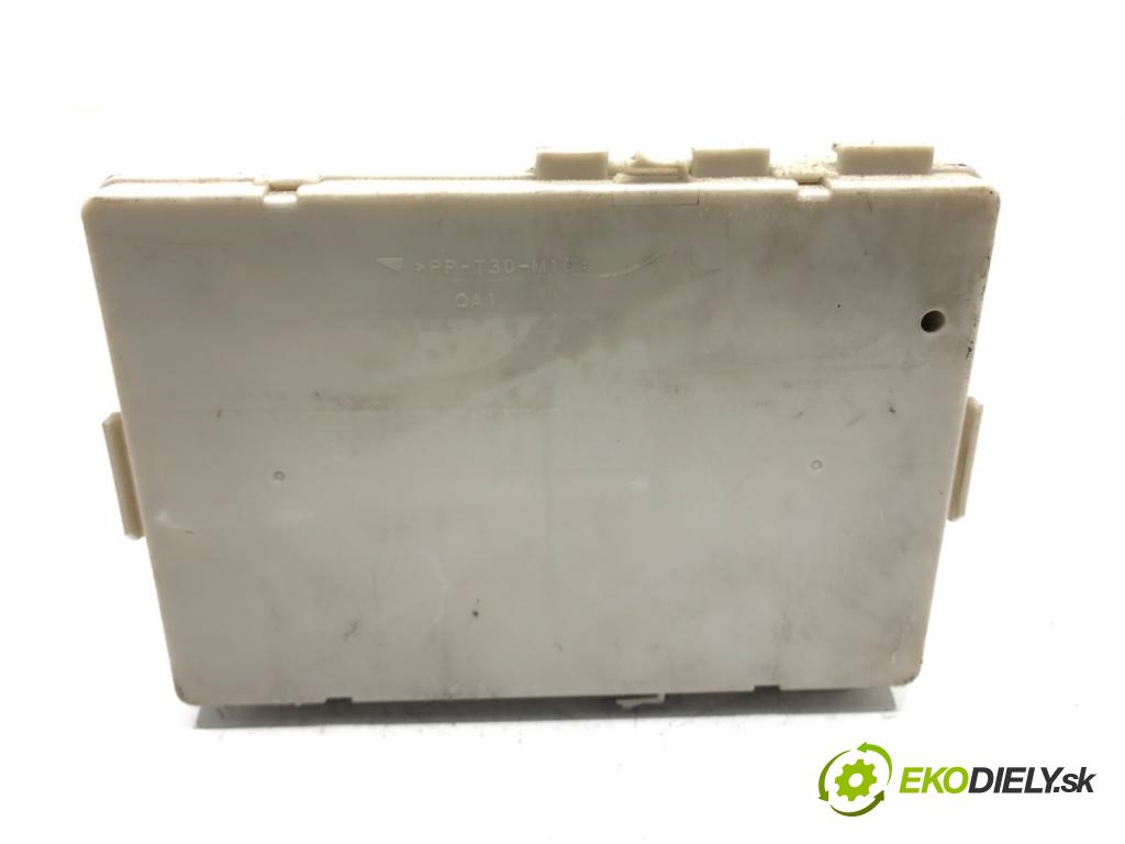 NISSAN MURANO I (Z50) 2002 - 2009    3.5 172 kW [234 KM] benzyna 2003 - 2007  skříňka poistková 284B7CD71A (Pojistkové skříňky)