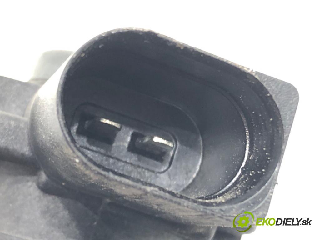SKODA OCTAVIA III Combi (5E5, 5E6) 2012 - 2022    2.0 TDI 110 kW [150 KM] olej napędowy 2012 - 2022  Ventil tlaku 1K0906627B (Ventily)