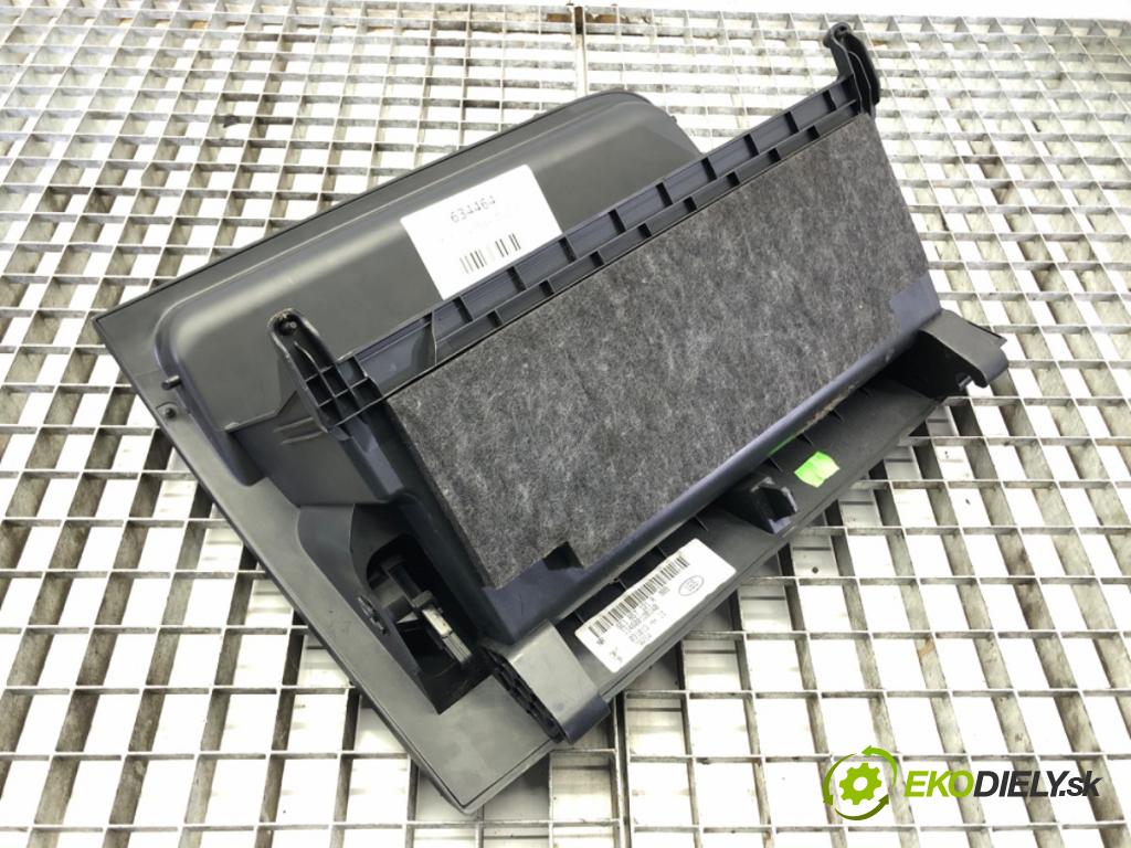 SKODA OCTAVIA III Combi (5E5, 5E6) 2012 - 2022    2.0 TDI 110 kW [150 KM] olej napędowy 2012 - 2022  Priehradka, kastlík spolujazdca  (Priehradky, kastlíky)