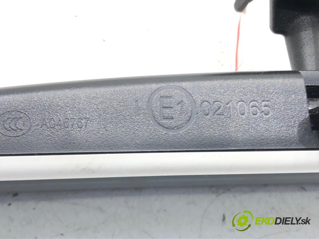 SKODA OCTAVIA III Combi (5E5, 5E6) 2012 - 2022    2.0 TDI 110 kW [150 KM] olej napędowy 2012 - 2022  zpětné zrcátko vnitřní  (Světla vnitřní)