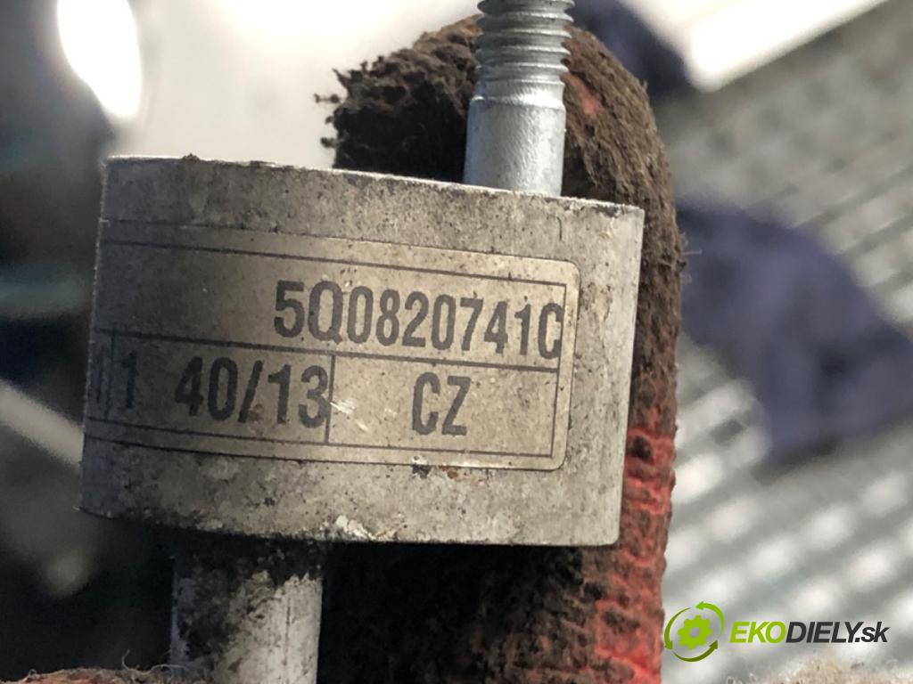 SKODA OCTAVIA III Combi (5E5, 5E6) 2012 - 2022    2.0 TDI 110 kW [150 KM] olej napędowy 2012 - 2022  rúrka klimatizácie 5Q0820741C (Rúrky klimatizácie)