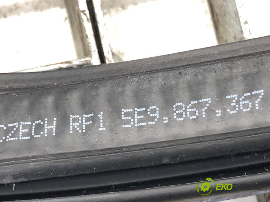 SKODA OCTAVIA III Combi (5E5, 5E6) 2012 - 2022    2.0 TDI 110 kW [150 KM] olej napędowy 2012 - 2022  těsnění dveře zadní část levá strana 5E9867367 (Ostatní)