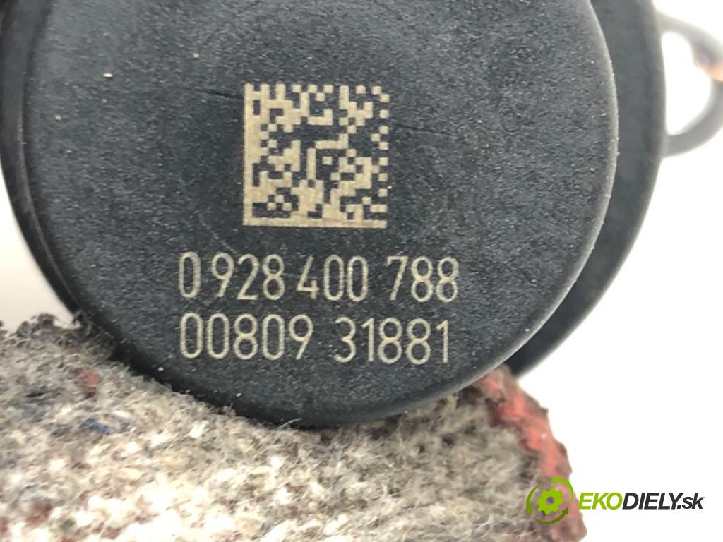 CITROEN C3 II (SC_) 2009 - 2022    1.4 HDi 70 50 kW [68 KM] olej napędowy 2009 - 2022  Regulátor tlaku paliva  (Ostatné)