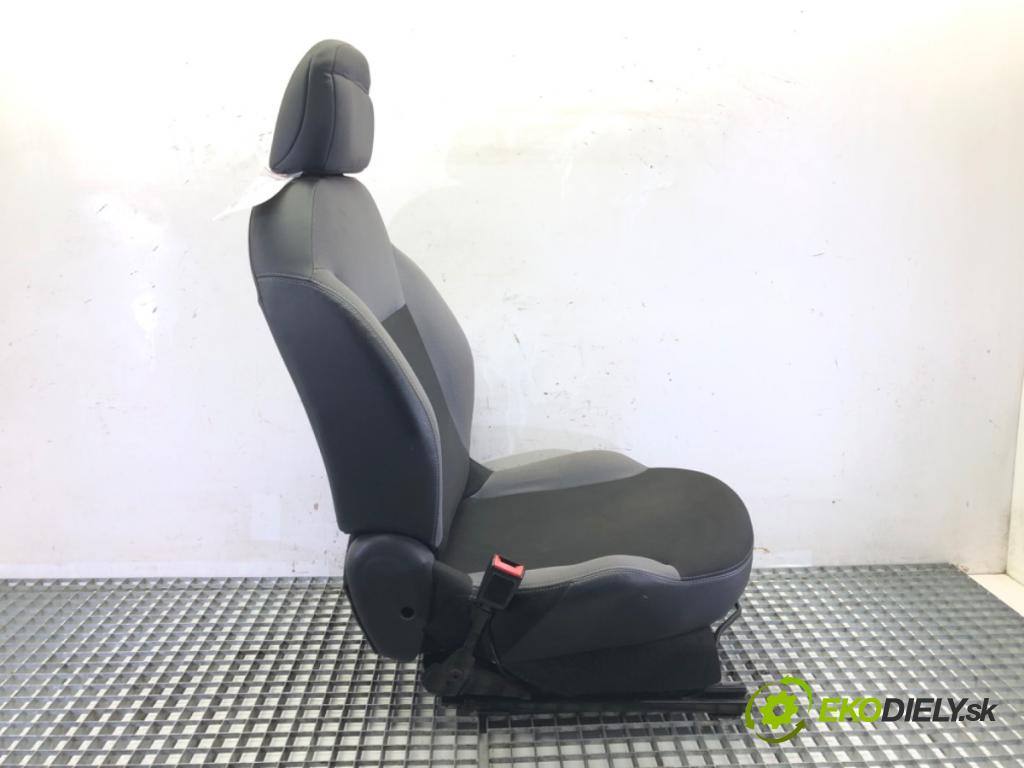CITROEN C3 II (SC_) 2009 - 2022    1.4 HDi 70 50 kW [68 KM] olej napędowy 2009 - 2022  Sedadlo ľavy predný
