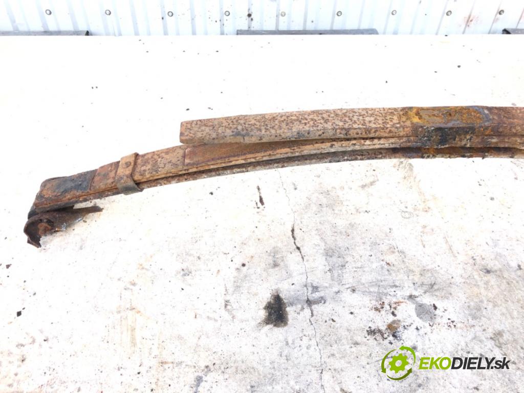 MERCEDES-BENZ T1 Skrzynia (B602) 1982 - 1996    308 D 2.3 60 kW [82 KM] olej napędowy 1989 - 1996  Listové pero ľavy zad