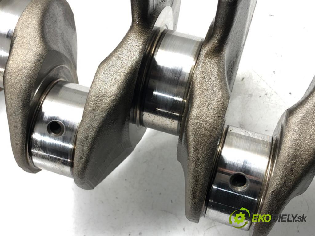 VW GOLF VII Variant (BA5, BV5) 2013 - 2022    1.6 TDI 85 kW [115 KM] olej napędowy 2016 - 2022  Kardaň, hriadeľ KLIKA: 04LB (Ostatné)