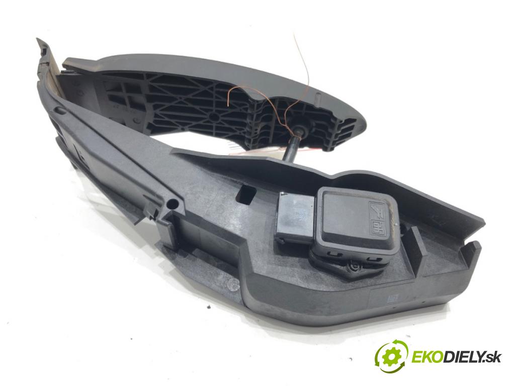 MINI MINI (R50, R53) 2001 - 2006    Cooper 85 kW [116 KM] benzyna 2001 - 2006  Potenciometer plynu  (Pedále)