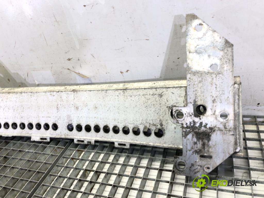 MINI MINI (R50, R53) 2001 - 2006    Cooper 85 kW [116 KM] benzyna 2001 - 2006  výztuha nárazníka přední část  (Výztuhy přední)