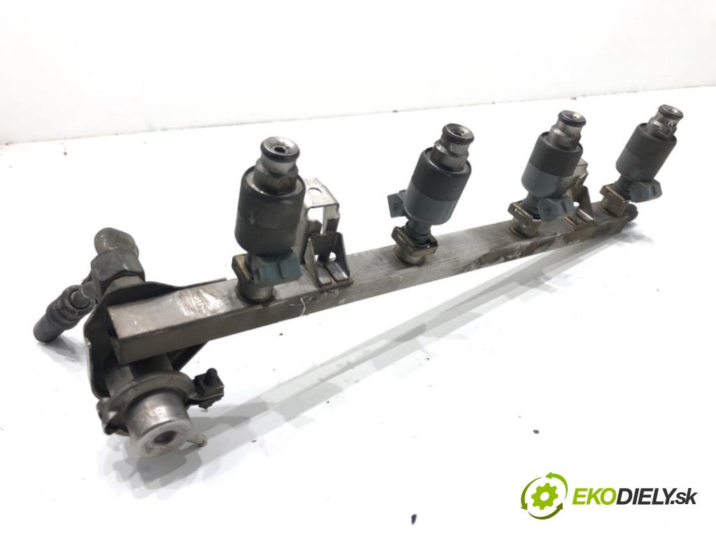 OPEL ASTRA G liftback (T98) 1998 - 2009    1.6 16V (F08, F48) 74 kW [101 KM] benzyna 1998 - 2005  Lišta vstrekovacia 0280160560 (Vstrekovacie lišty)