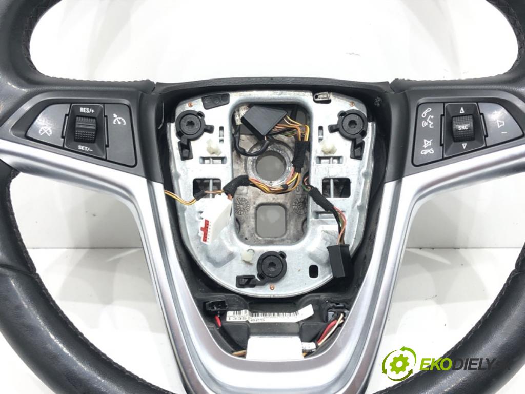 OPEL ASTRA J Sports Tourer (P10) 2010 - 2015    1.6 Turbo (35) 132 kW [180 KM] benzyna 2010 - 2015  Volant  (Volanty)