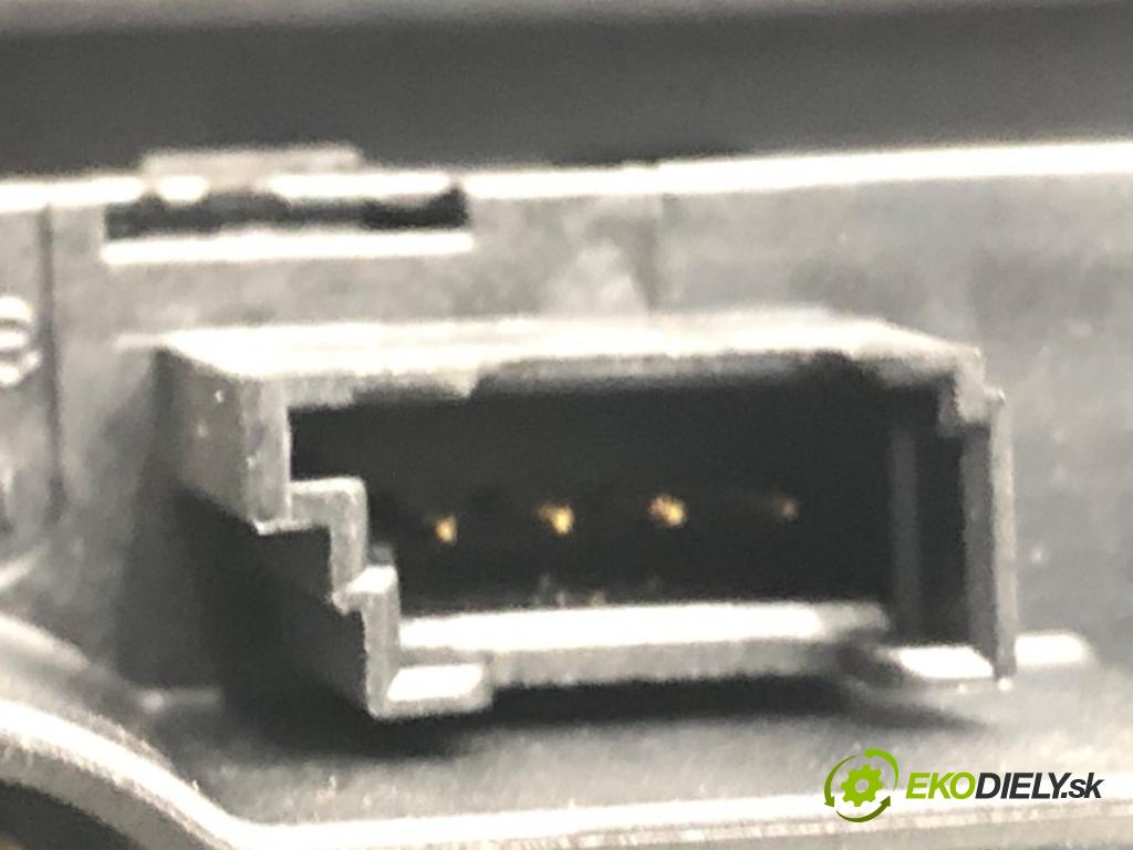 BMW 5 (F10) 2009 - 2016    520 d xDrive 135 kW [184 KM] olej napędowy 2013 - 2014  topné těleso radiátor topení elektrická 9163371 (Radiátory topení)