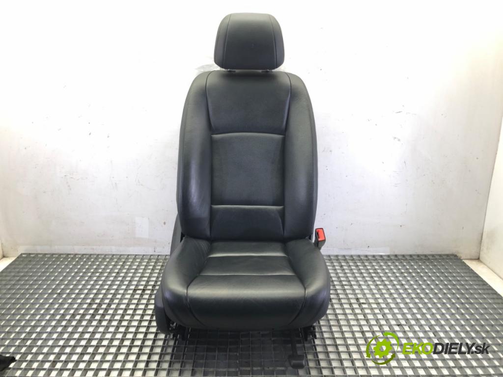 BMW 5 (F10) 2009 - 2016    520 d xDrive 135 kW [184 KM] olej napędowy 2013 - 2014  Sedadlo pravy predný 