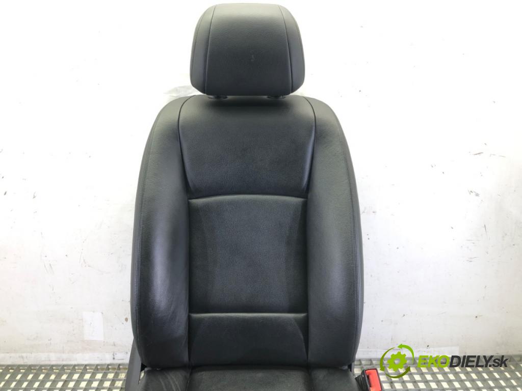 BMW 5 (F10) 2009 - 2016    520 d xDrive 135 kW [184 KM] olej napędowy 2013 - 2014  Sedadlo pravy predný
