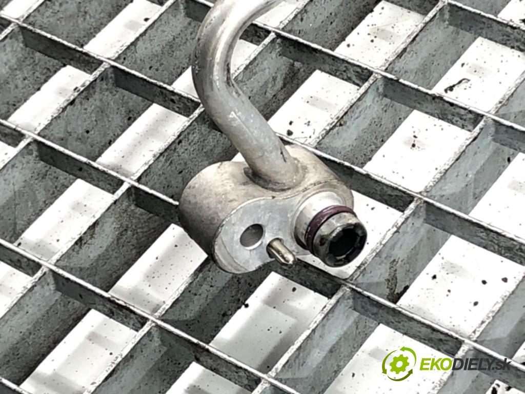 BMW 5 (F10) 2009 - 2016    520 d xDrive 135 kW [184 KM] olej napędowy 2013 - 2014  rúrka klimatizácie  (Rúrky klimatizácie)