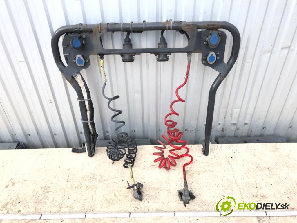 SCANIA P,G,R,T - series Wywrotka 2014 331 kW R 450 331 kW [450 KM] olej napędowy 2013 - 2022 12742 Výstuha PRIPOJENIE: KÁBLE: ČELENKA: 