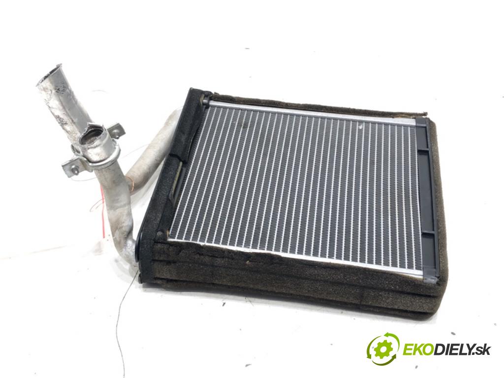 VW PASSAT B6 (3C2) 2005 - 2010    1.9 TDI 77 kW [105 KM] olej napędowy 2005 - 2010  topné těleso radiátor topení 3C0819031 (Radiátory topení)