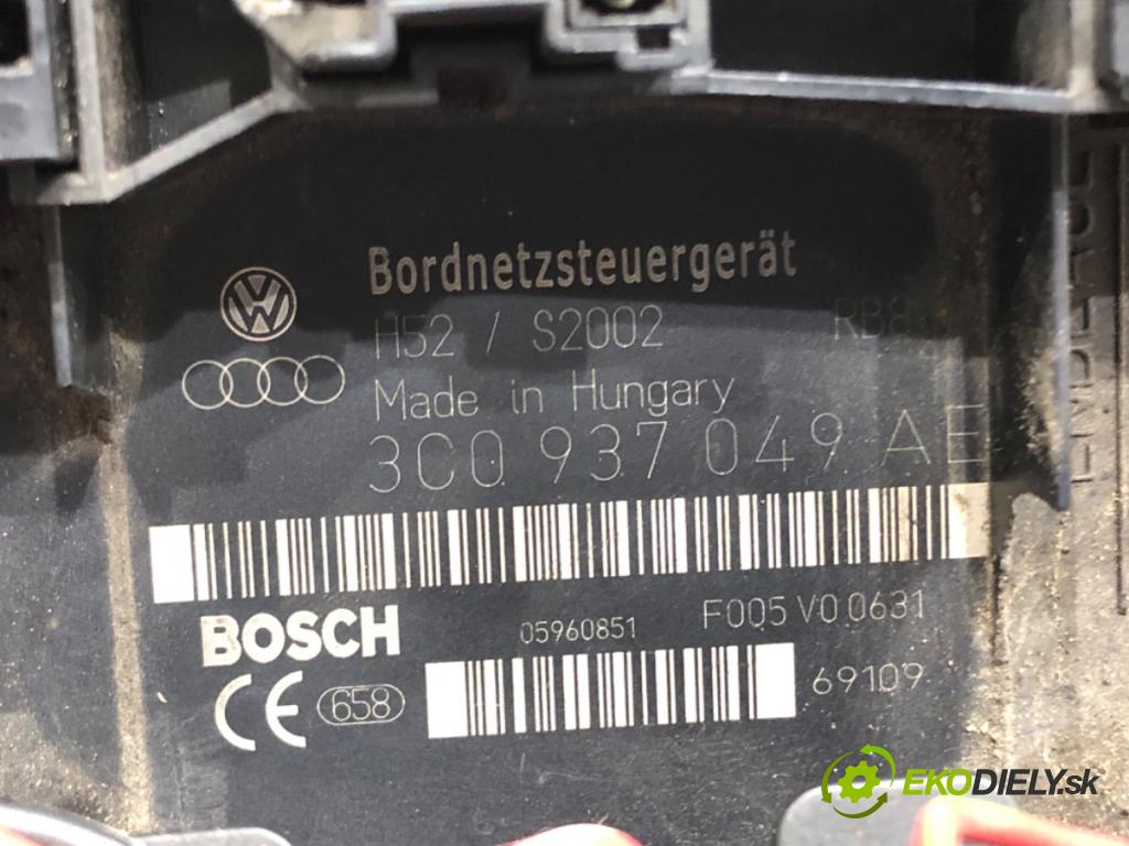 VW PASSAT B6 Variant (3C5) 2005 - 2011    2.0 TDI 103 kW [140 KM] olej napędowy 2005 - 2009  Modul BORDNETZ 3C0937049AE (Ostatné)