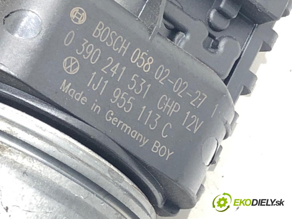 AUDI A3 (8L1) 1996 - 2006    1.9 TDI 74 kW [100 KM] olej napędowy 2000 - 2003  Mechanizmus stieračov predný 0390241531 (Motorčeky stieračov predné)