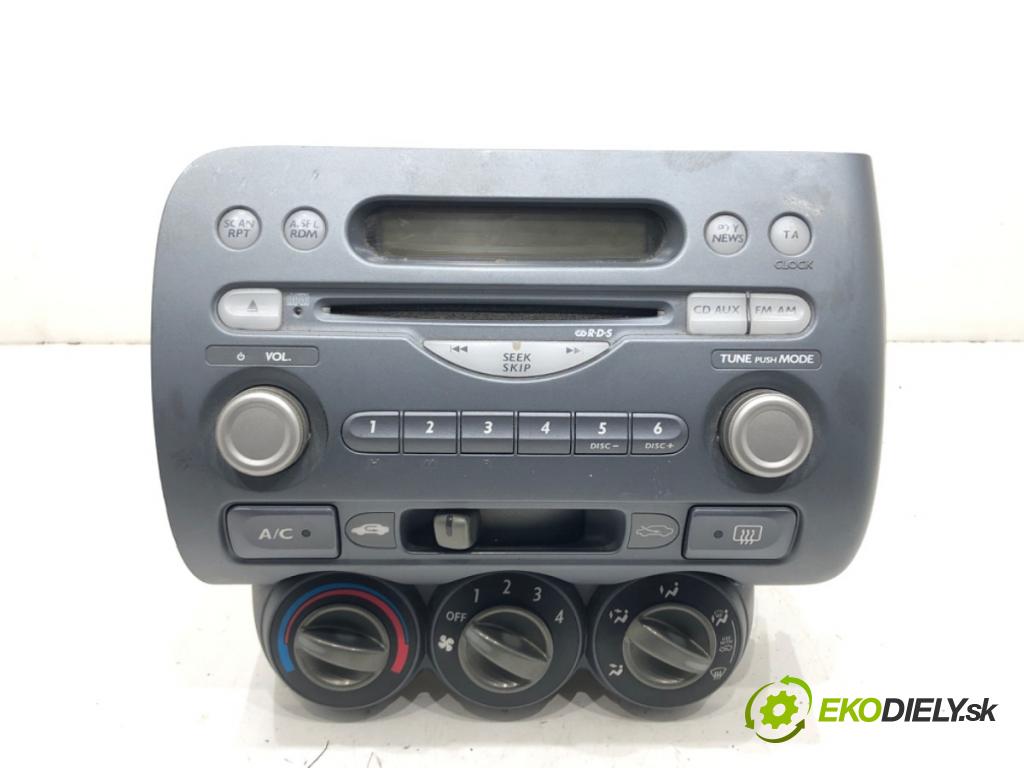 HONDA JAZZ II (GD_, GE3, GE2) 2001 - 2008    1.3 iDSi (GD1) 61 kW [83 KM] benzyna 2002 - 2008  RADIO 39100-SAA-G112 (Audio zariadenia)