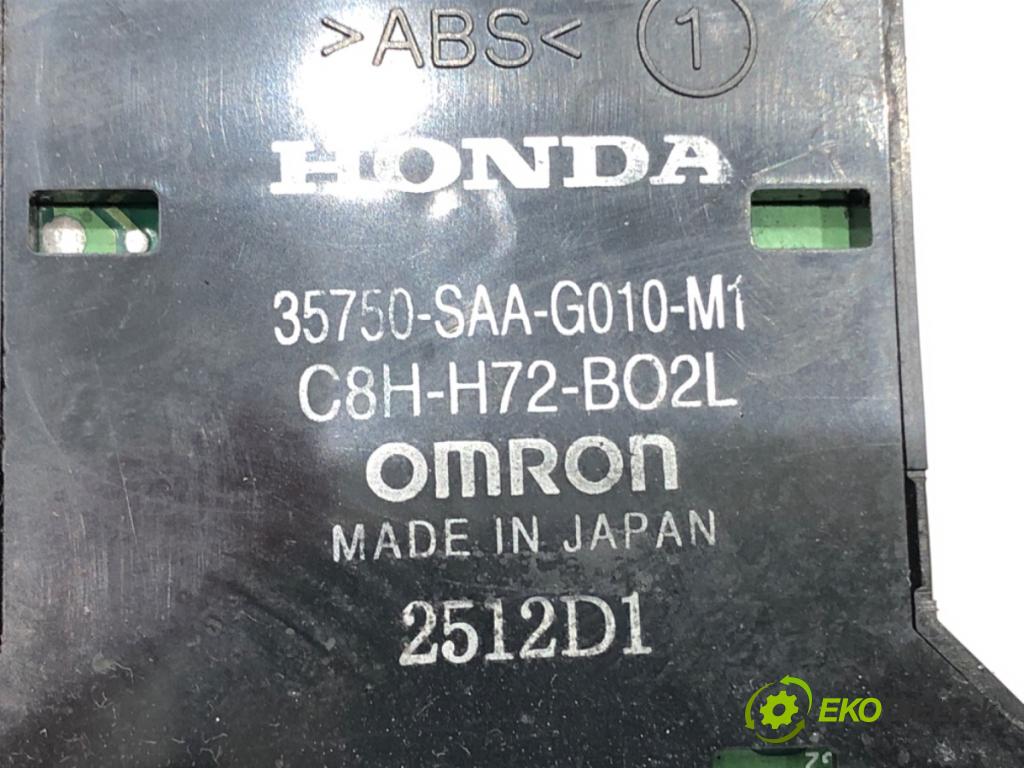 HONDA JAZZ II (GD_, GE3, GE2) 2001 - 2008    1.3 iDSi (GD1) 61 kW [83 KM] benzyna 2002 - 2008  Prepínač okien  (Prepínače, spínače, tlačidlá a ovládače kúrenia)