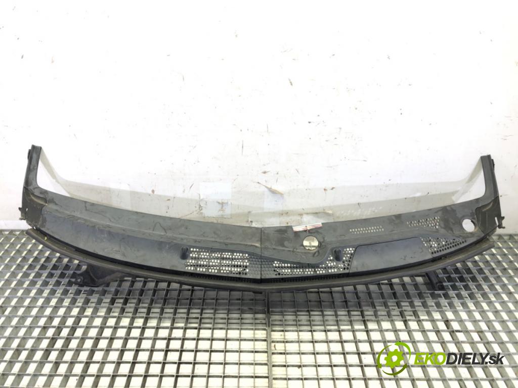 HONDA JAZZ II (GD_, GE3, GE2) 2001 - 2008    1.3 iDSi (GD1) 61 kW [83 KM] benzyna 2002 - 2008  Torpédo, plast pod čelné okno  (Torpéda)