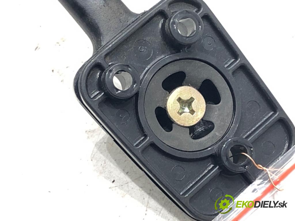 HONDA JAZZ II (GD_, GE3, GE2) 2001 - 2008    1.3 iDSi (GD1) 61 kW [83 KM] benzyna 2002 - 2008  zpětné zrcátko vnitřní  (Světla vnitřní)