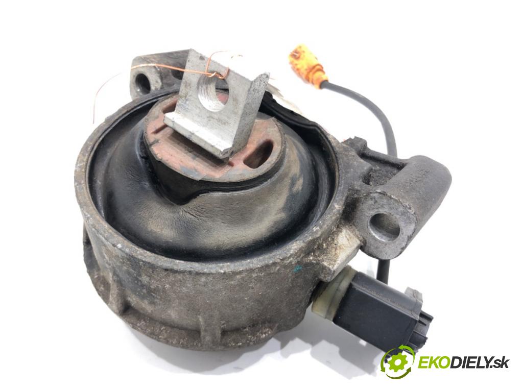 AUDI A6 C7 (4G2, 4GC) 2010 - 2018    2.0 TDI 130 kW [177 KM] olej napędowy 2011 - 2018  AirBag Motor  (Držiaky motora)