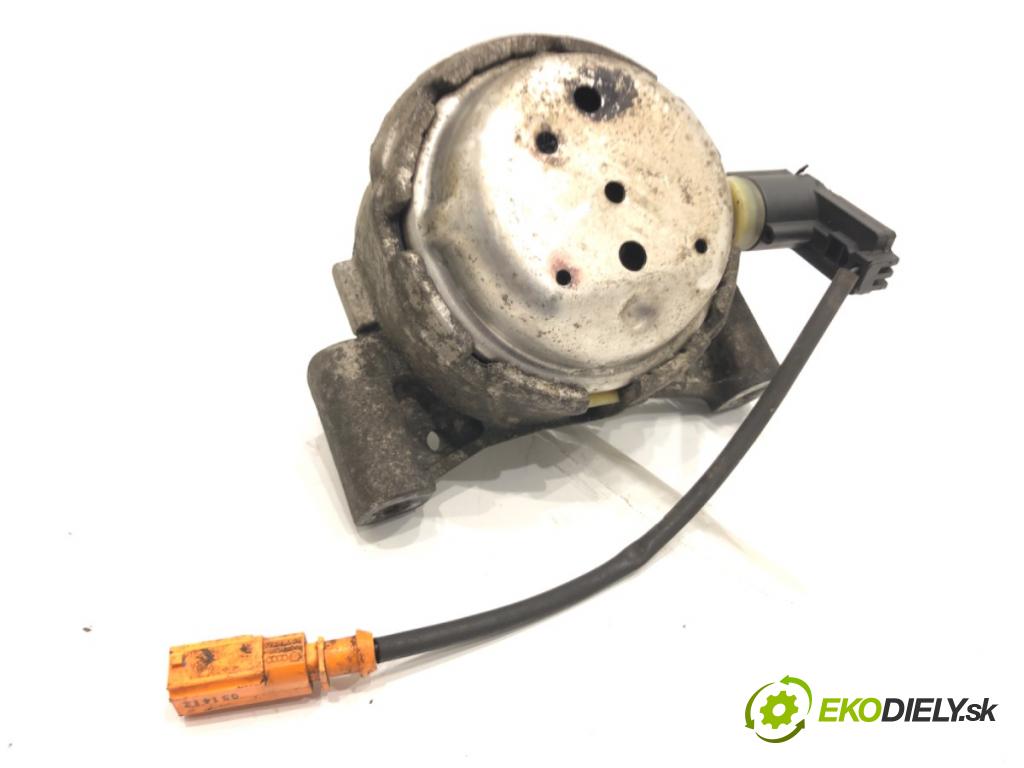 AUDI A6 C7 (4G2, 4GC) 2010 - 2018    2.0 TDI 130 kW [177 KM] olej napędowy 2011 - 2018  AirBag Motor  (Držiaky motora)