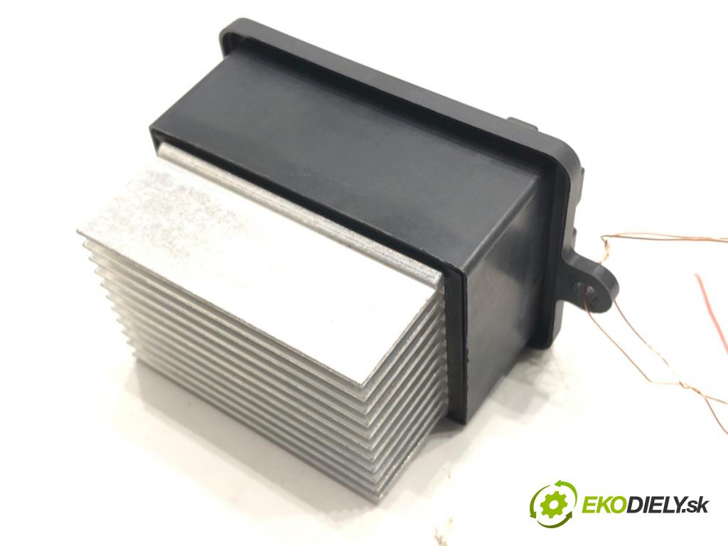 JEEP COMPASS (MP, M6) 2016 - 2022    1.3 2WD 110 kW [150 KM] benzyna 2020 - 2022  Odpor, rezistor kúrenia vzduchu MR017600-8710 (Odpory (rezistory) kúrenia)