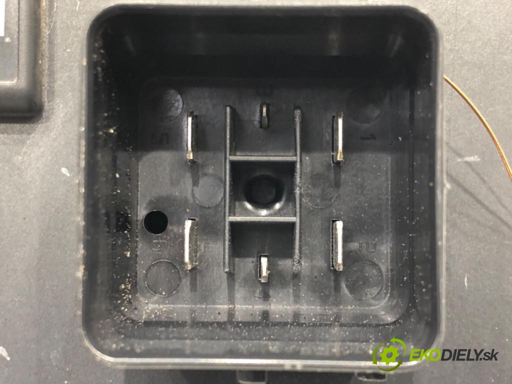 JEEP COMPASS (MP, M6) 2016 - 2022    1.3 2WD 110 kW [150 KM] benzyna 2020 - 2022  Modul Riadiaca jednotka prevodovky 552273260 (Riadiace jednotky prevodovky)