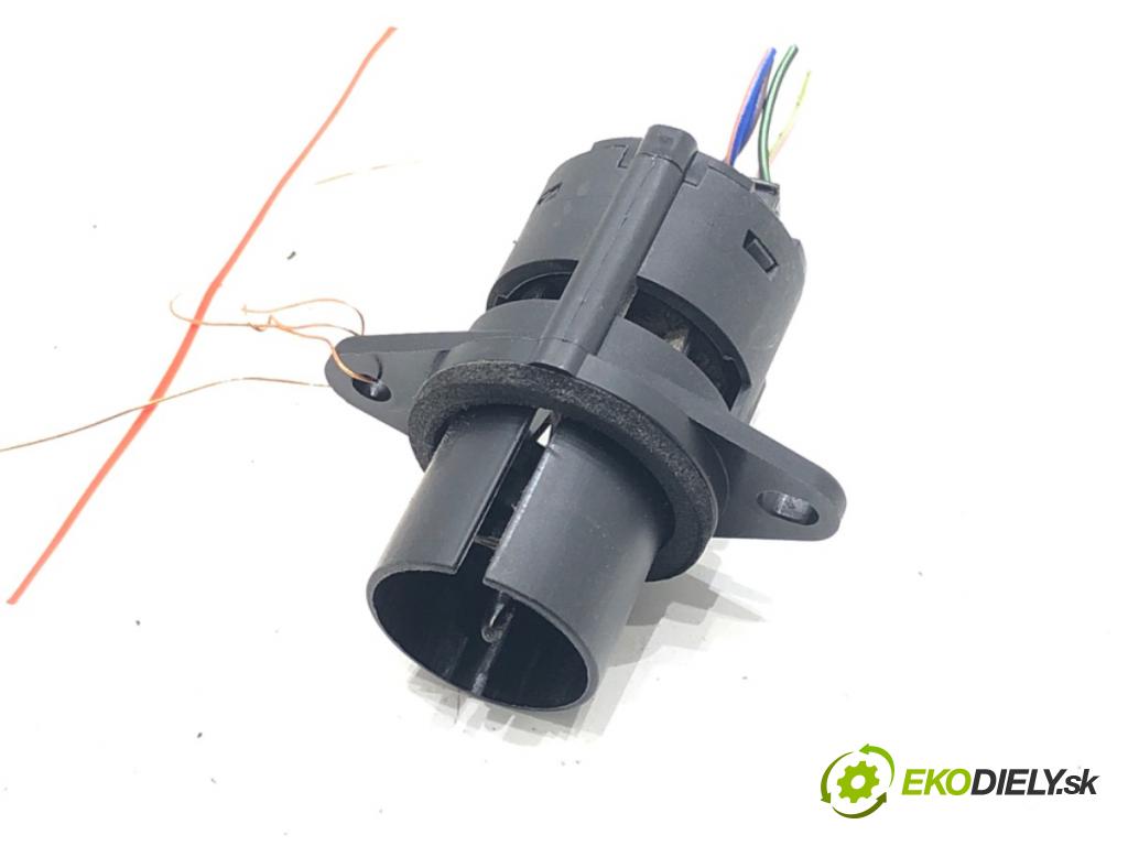 JEEP COMPASS (MP, M6) 2016 - 2022    1.3 2WD 110 kW [150 KM] benzyna 2020 - 2022  Snímač teploty 53102292 (Snímače teploty)