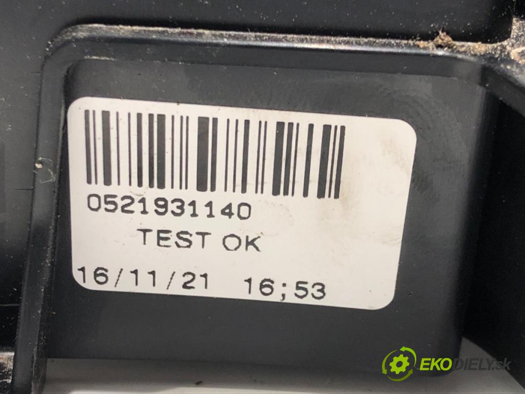 JEEP COMPASS (MP, M6) 2016 - 2022    1.3 2WD 110 kW [150 KM] benzyna 2020 - 2022  skříňka poistková 0521931140 (Pojistkové skříňky)