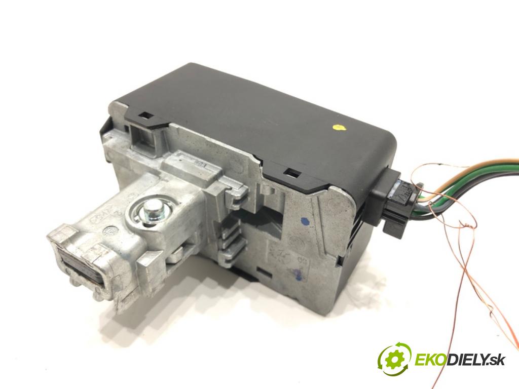 DACIA SANDERO III 2021 - 2022    1.0 TCe 100 ECO-G 74 kW [101 KM] Benzyna / gaz samochodowy (LPG) 2021 - 2022  blokáda volantu 487008065R (Ostatné)