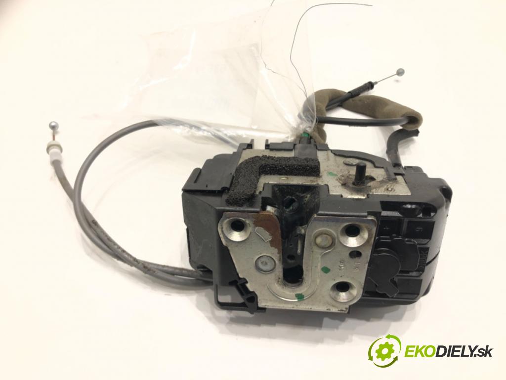 NISSAN QASHQAI / QASHQAI +2 I (J10, NJ10, JJ10E) 2006 - 2014    1.6 84 kW [114 KM] benzyna 2007 - 2013  zámok dveře levý zadní část 