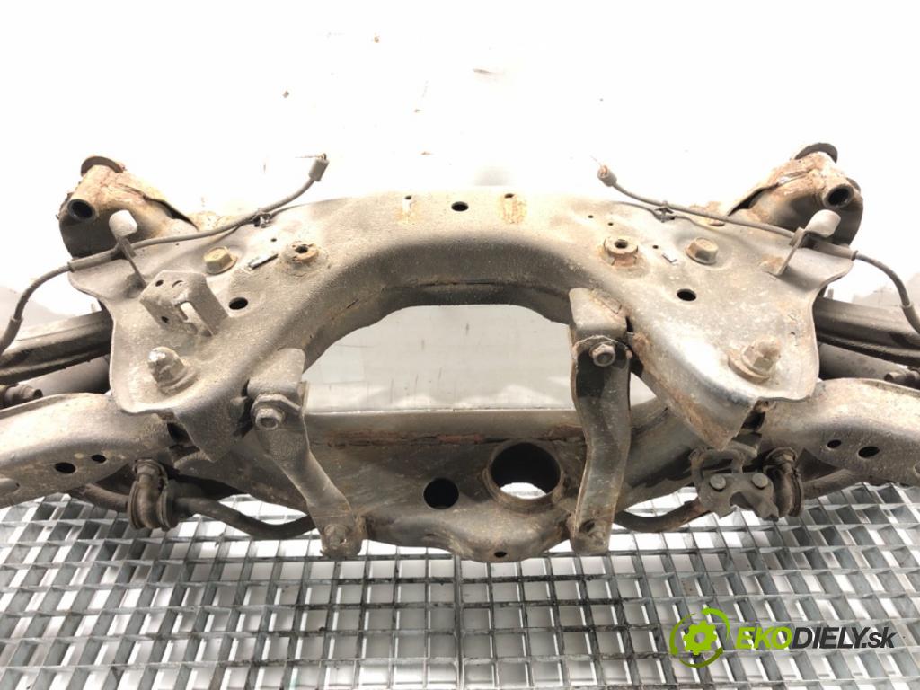 NISSAN QASHQAI / QASHQAI +2 I (J10, NJ10, JJ10E) 2006 - 2014    1.6 84 kW [114 KM] benzyna 2007 - 2013  výztuha zadní část