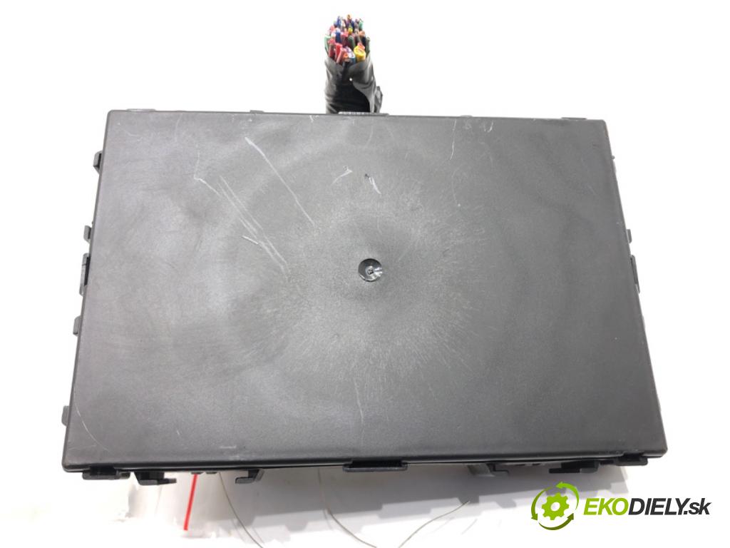 NISSAN QASHQAI J10 SUV 2009 84 kW 1.6 1598 modul BSI 284B7JD01B (Pojistková skříňka)