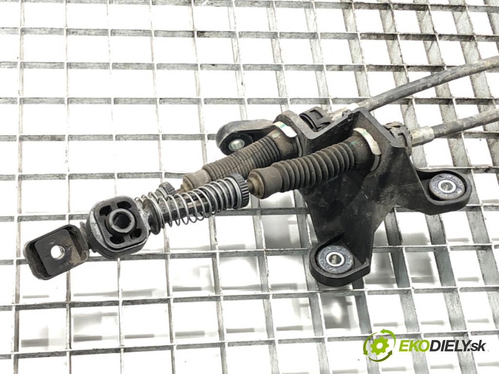 SEAT ARONA (KJ7) 2017 - 2022    1.0 TSI 81 kW [110 KM] benzyna 2020 - 2022  Kulisa 2Q0711049K (Rýchlostné páky / kulisy)