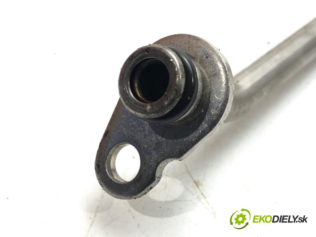 SEAT ARONA (KJ7) 2017 - 2022    1.0 TSI 81 kW [110 KM] benzyna 2020 - 2022  rúrka turba 05C145140C (Hadice intercoolera)