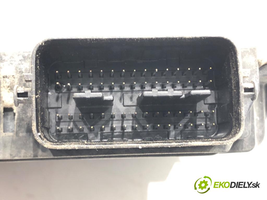 SUZUKI SWIFT III (MZ, EZ) 2005 - 2022    1.3 (RS 413) 68 kW [92 KM] benzyna 2005 - 2022  riadiaca jednotka Motor 33920-72K0 (Riadiace jednotky)